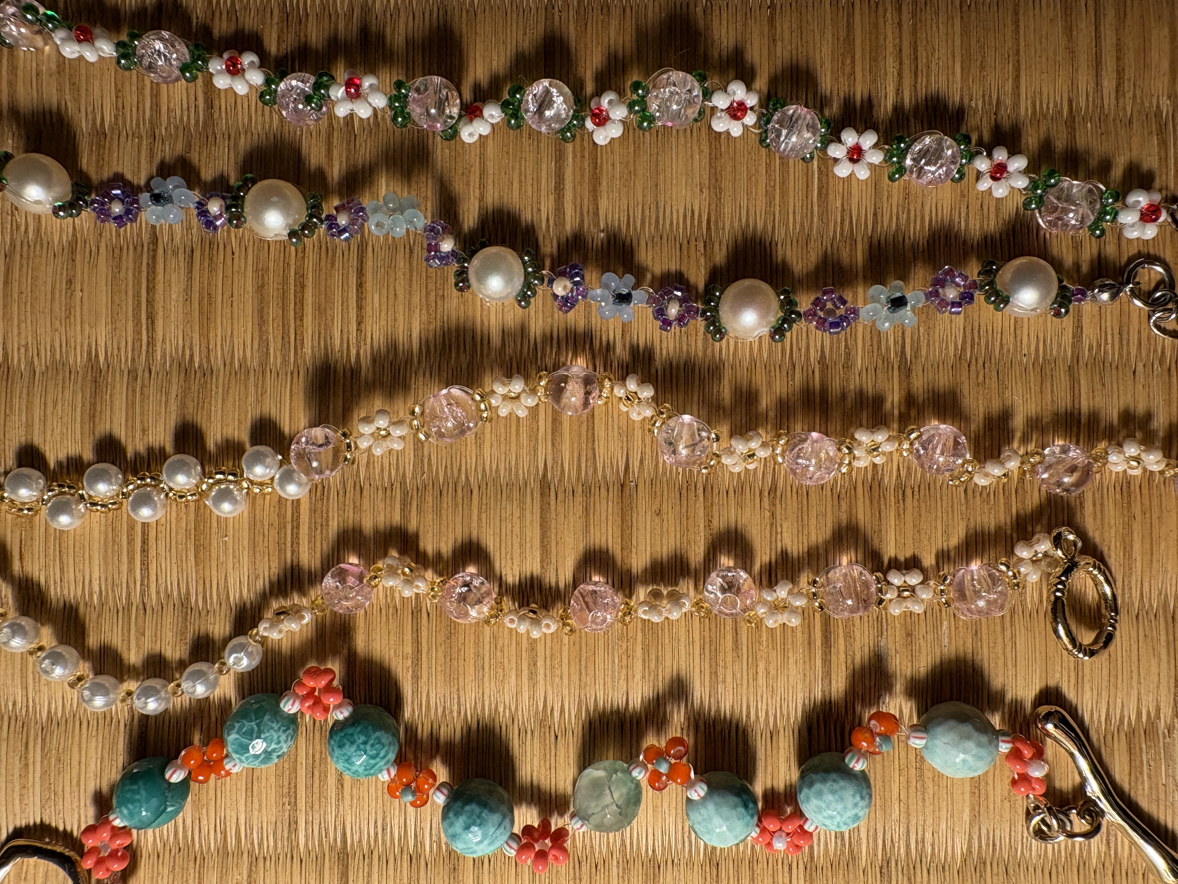 お花のビーズアクセサリー